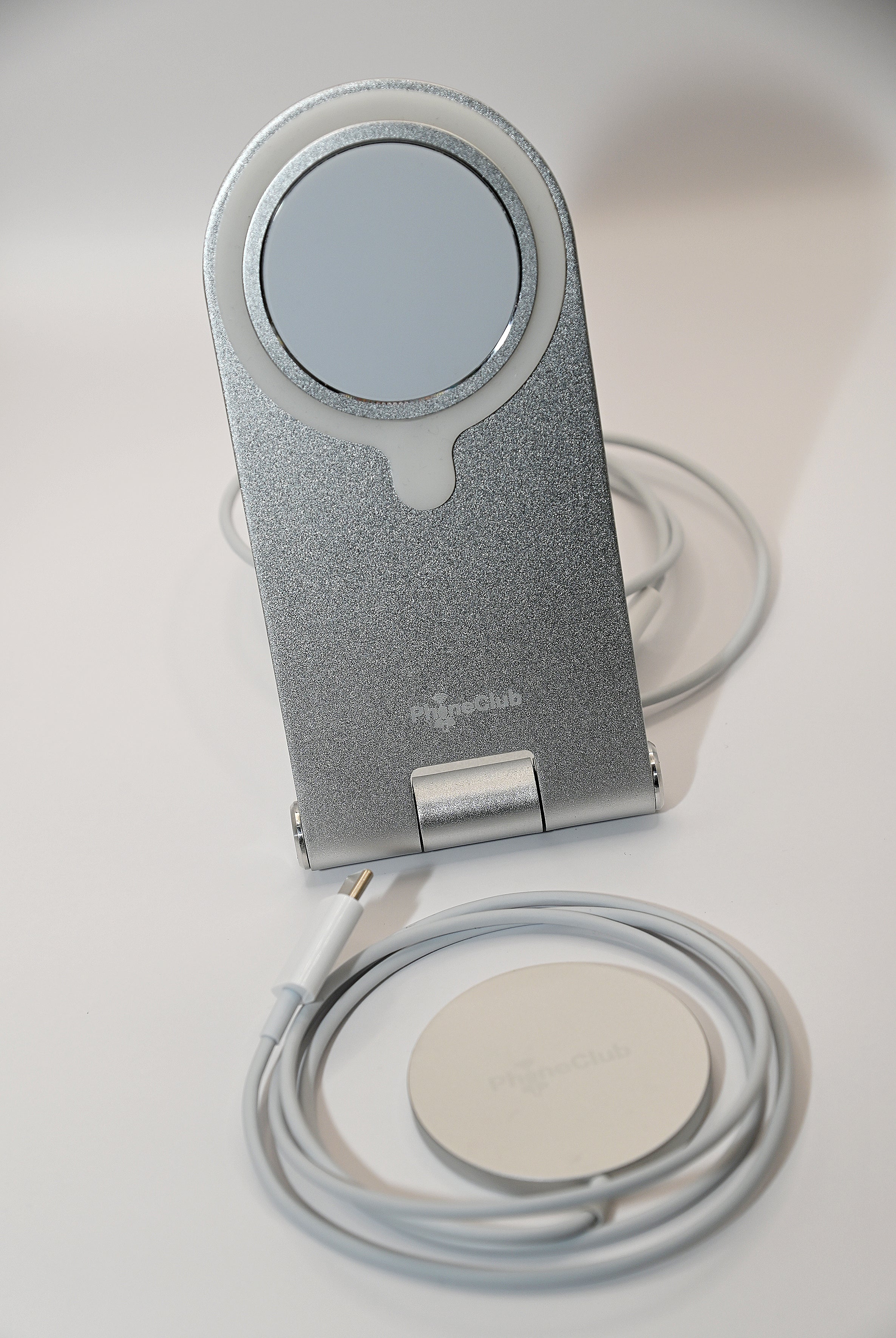 Phone Club Wireless Charger Magnetic Stand Holder
