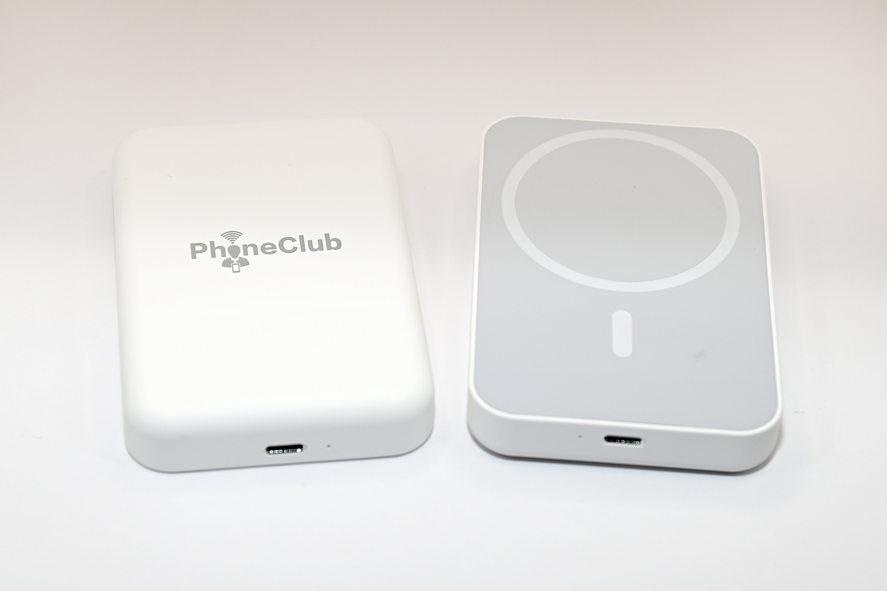 Phone Club Magnetic Battery Pack for MagSafe Charging